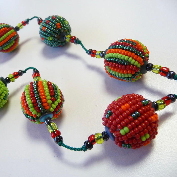 Beads & Knotting - An Introduction