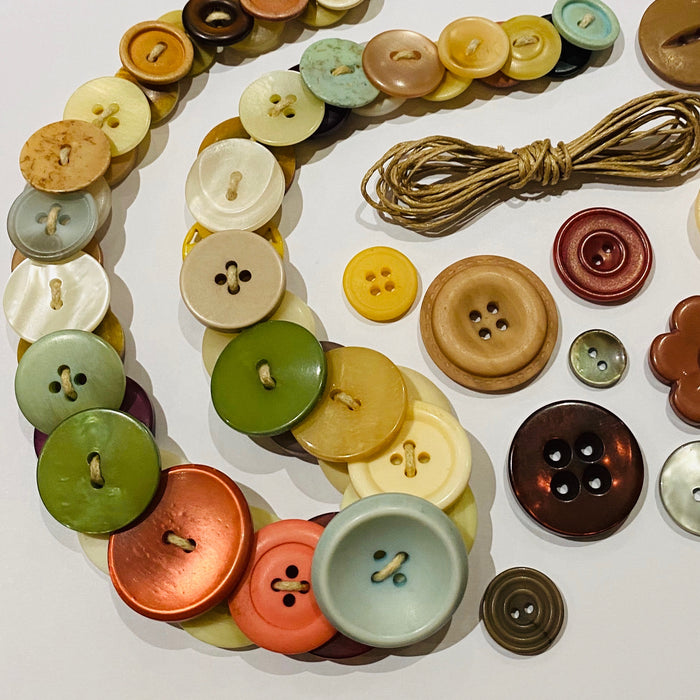 How to make Button Necklaces