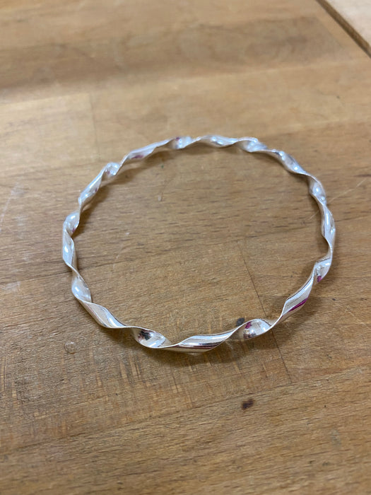 Silversmithing Weekly Course - Current Students